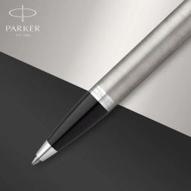 Ручка шариков. Parker IM Core (2150841) Stainless Steel CT M; черный. подар.кор. европод.