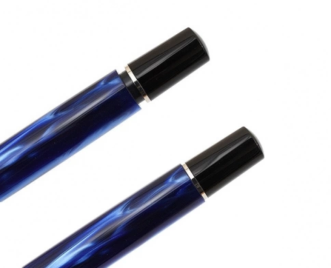 Ручка перьевая Pelikan Elegance Classic M205 (PL801966) Blue-Marbled F перо сталь нержавеющая подар.кор. фото 6