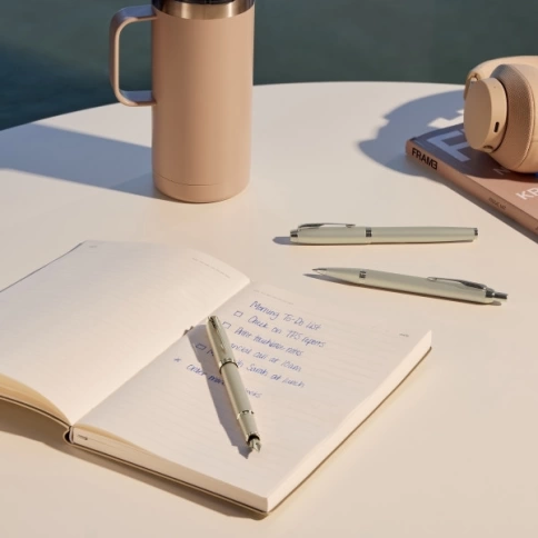 Шариковая ручка Parker IM Monochrome K328 (2172956) Champagne PVD M; син. черн.; подар.кор. фото 7