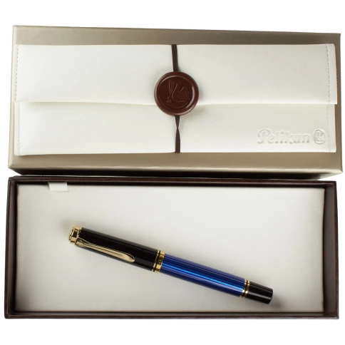 Ручка перьевая Pelikan Souveraen M 600 (PL995316) Black Blue GT F перо золото 14K покрытое родием подар.кор. фото 4